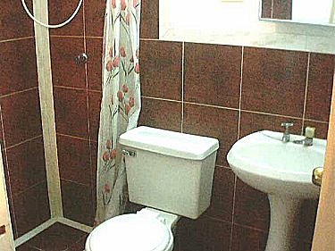 Ba&ntilde;o planta alta 