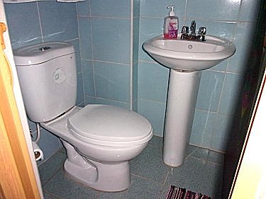 Ba&ntilde;o 2 Casa Maria y Elena