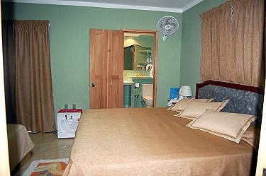 Habitacion 2, ba&ntilde;o al fondo