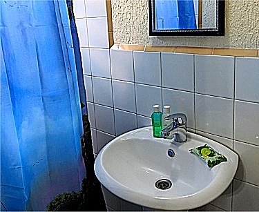 Ba&ntilde;o privado habitacion 2