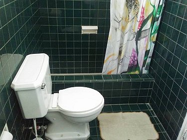 Ba&ntilde;o de la Casa Maria (inodoro y ducha)
