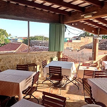 Terraza del Bar Restaurante el Rintintin