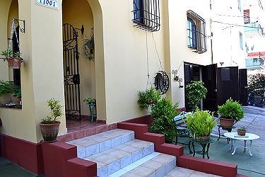 Entrada a la Casona de Kiko