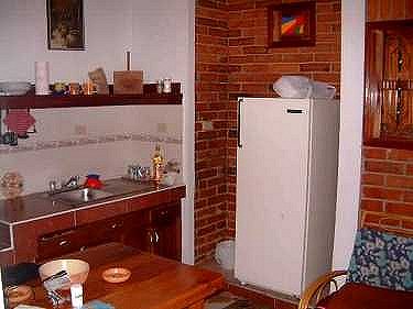 Otra vista de la cocina