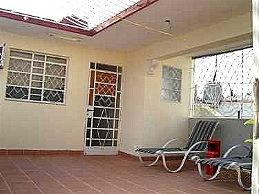Terraza y solarium del apartamento 2