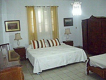 Habitacion Casa con Piscina